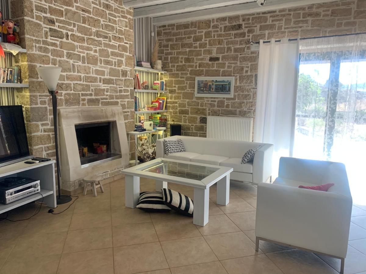 Carob Villa Moírai 외부 사진