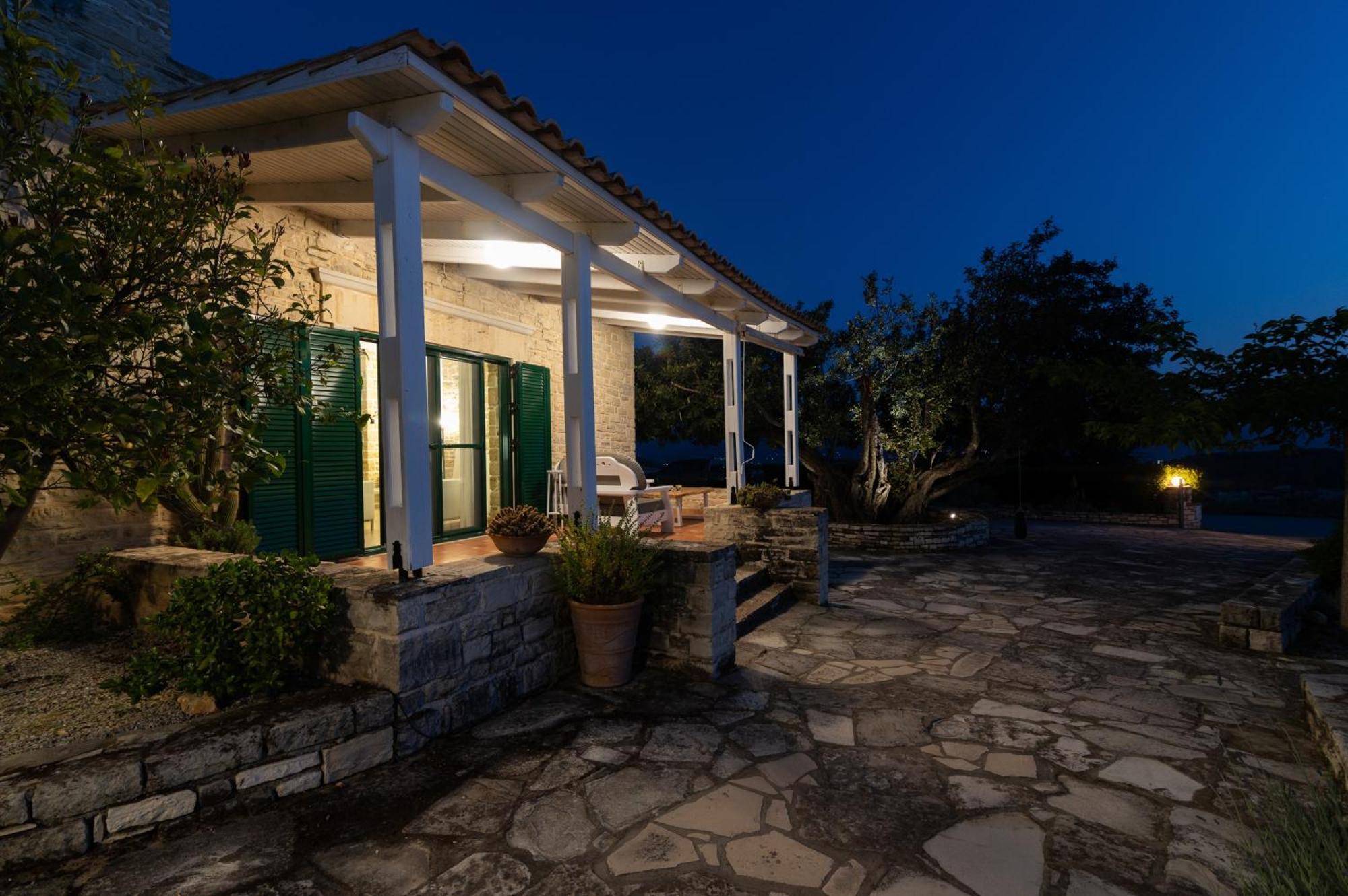 Carob Villa Moírai 외부 사진